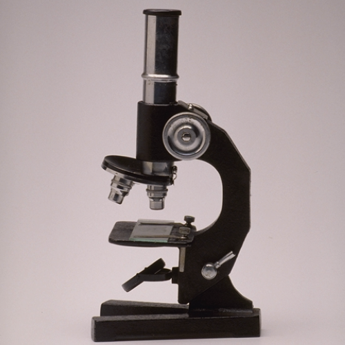 Как устроен микроскоп?